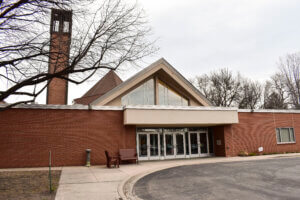 Woodlake Lutheran Church