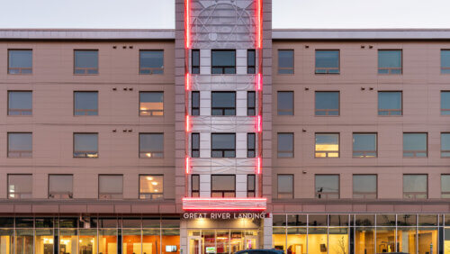 How the trauma-responsive services from 180 Degrees inspires resident success at Great River Landing Great-River-Landing-4rmula-3